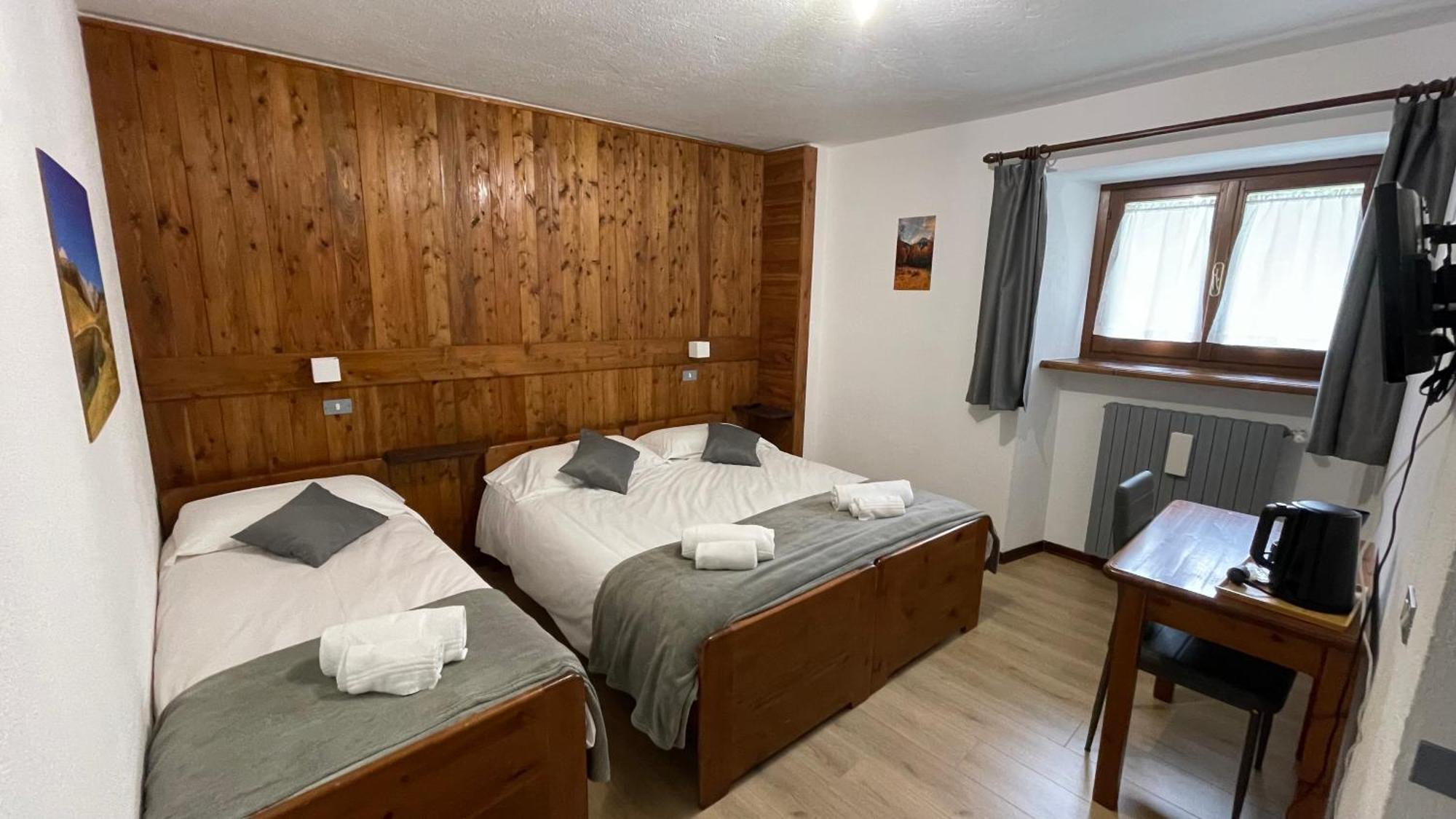 Chalet Bellevue Bardonecchia Cameră foto